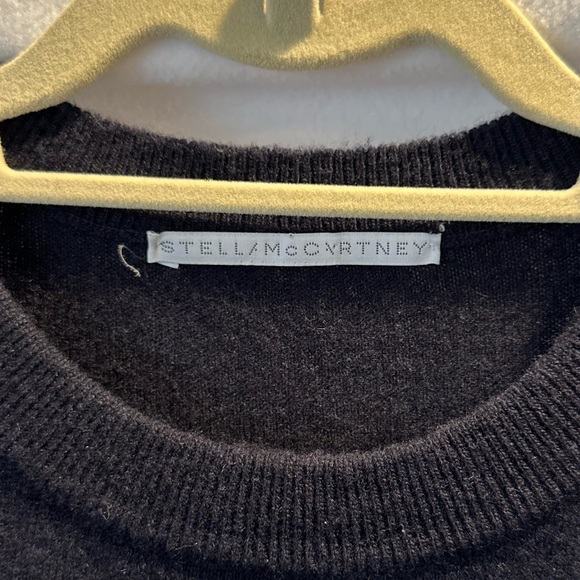 Stella McCartney size Medium wool crewneck sweater. Navy and orange - Picture 2 of 9